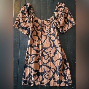 Linen Abstract Print Puff-Sleeve Dress